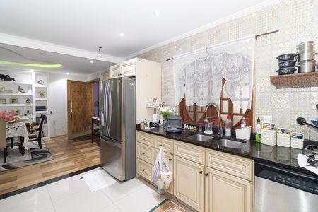 Casa para alugar com 460m², 4 quartos e sem vagaCozinha