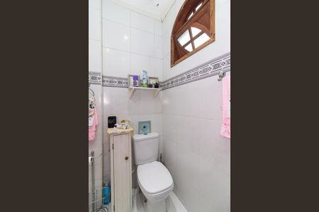 Casa para alugar com 460m², 4 quartos e sem vagaBanheiro Social