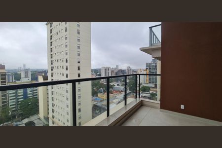Apartamento à venda com 180m², 3 quartos e 3 vagas Apartamento à venda com 180m², 3 quartos e 3 vagasVaranda