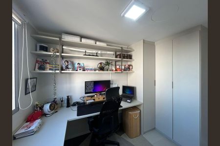 Apartamento à venda com 95m², 3 quartos e 1 vagaQuarto 2