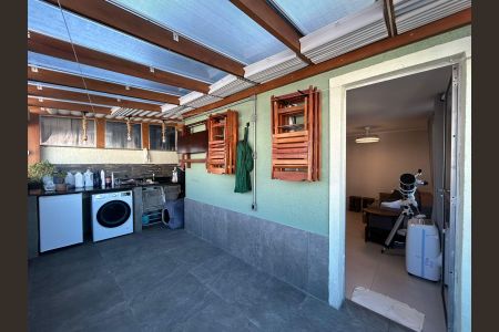 Apartamento à venda com 95m², 3 quartos e 1 vagaÁrea de Serviço