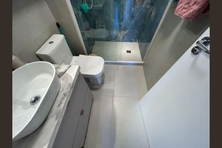 Apartamento à venda com 95m², 3 quartos e 1 vagaBanheiro 2