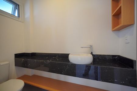 Casa para alugar com 108m², 2 quartos e 1 vagaLavabo