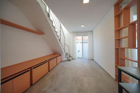 Casa para alugar com 108m², 2 quartos e 1 vagaSala