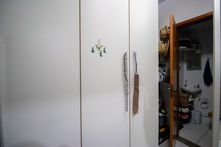 Apartamento para alugar com 119m², 4 quartos e 3 vagas Apartamento para alugar com 119m², 4 quartos e 3 vagasQuarto de Serviço