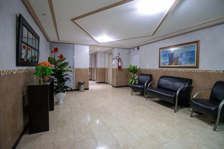 Apartamento para alugar com 119m², 4 quartos e 3 vagas Apartamento para alugar com 119m², 4 quartos e 3 vagasHall de entrada