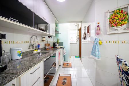 Apartamento para alugar com 119m², 4 quartos e 3 vagas Apartamento para alugar com 119m², 4 quartos e 3 vagasCozinha