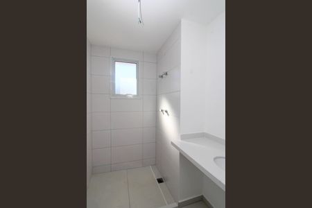 Apartamento à venda com 141m², 3 quartos e 3 vagas Apartamento à venda com 141m², 3 quartos e 3 vagasBanheiro Suíte 2