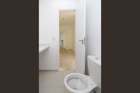Apartamento à venda com 141m², 3 quartos e 3 vagas Apartamento à venda com 141m², 3 quartos e 3 vagasBanheiro Suíte 2