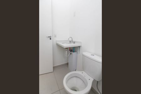 Apartamento à venda com 141m², 3 quartos e 3 vagas Apartamento à venda com 141m², 3 quartos e 3 vagasBanheiro Suíte 1