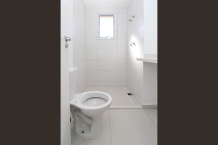 Apartamento à venda com 141m², 3 quartos e 3 vagas Apartamento à venda com 141m², 3 quartos e 3 vagasBanheiro Suíte 2