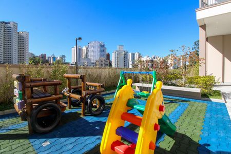 Apartamento à venda com 141m², 3 quartos e 3 vagas Apartamento à venda com 141m², 3 quartos e 3 vagasPlayground