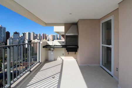 Apartamento à venda com 141m², 3 quartos e 3 vagas Apartamento à venda com 141m², 3 quartos e 3 vagasVaranda gourmet