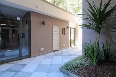 Apartamento à venda com 141m², 3 quartos e 3 vagas Apartamento à venda com 141m², 3 quartos e 3 vagasPortaria