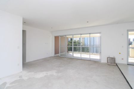 Apartamento à venda com 141m², 3 quartos e 3 vagas Apartamento à venda com 141m², 3 quartos e 3 vagasSala