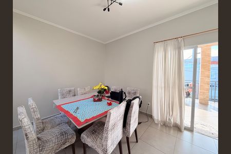Sala de casa para alugar com 3 quartos, 330m² em Res. Santa Giovana, Jundiaí
