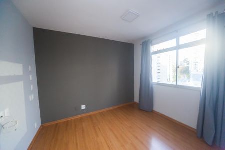 quarto 2 de apartamento para alugar com 3 quartos, 101m² em Belvedere, Belo Horizonte