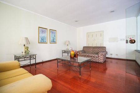 Hall de apartamento para alugar com 2 quartos, 60m² em Itaim Bibi, São Paulo