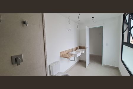 Apartamento à venda com 180m², 3 quartos e 3 vagas Apartamento à venda com 180m², 3 quartos e 3 vagasBanheiro