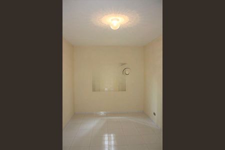 Casa à venda com 3 quartos, 300m² em Vila Lais, São Paulo