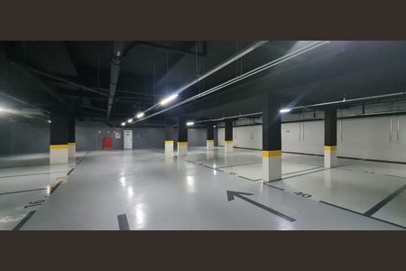 Apartamento à venda com 136m², 3 quartos e 1 vaga Apartamento à venda com 136m², 3 quartos e 1 vagaGaragem