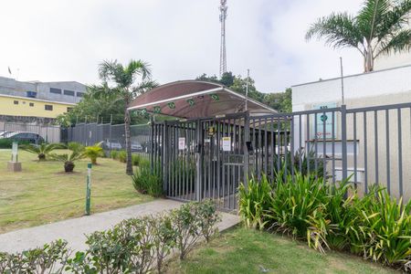 Apartamento para alugar com 44m², 2 quartos e 1 vaga Apartamento para alugar com 44m², 2 quartos e 1 vagaFachada