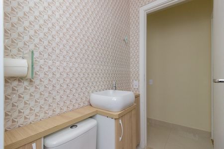 Apartamento para alugar com 44m², 2 quartos e 1 vaga Apartamento para alugar com 44m², 2 quartos e 1 vagaBanheiro
