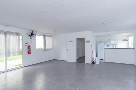 Apartamento para alugar com 44m², 2 quartos e 1 vaga Apartamento para alugar com 44m², 2 quartos e 1 vagaÁrea comum - Salão de festas
