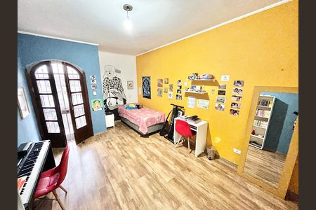 Casa à venda com 189m², 4 quartos e 4 vagas Casa à venda com 189m², 4 quartos e 4 vagasQuarto 3 - Suíte