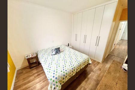 Casa à venda com 189m², 4 quartos e 4 vagas Casa à venda com 189m², 4 quartos e 4 vagasQuarto 1