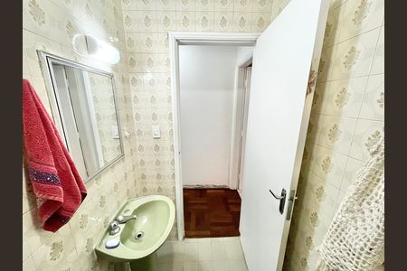 Casa à venda com 189m², 4 quartos e 4 vagas Casa à venda com 189m², 4 quartos e 4 vagasBanheiro 2