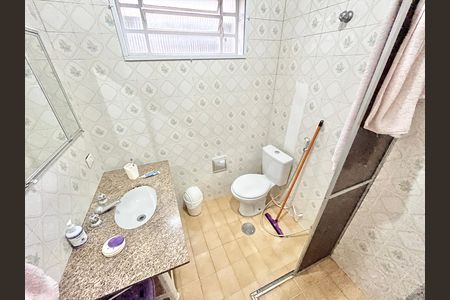 Casa à venda com 189m², 4 quartos e 4 vagas Casa à venda com 189m², 4 quartos e 4 vagasBanheiro da Suíte