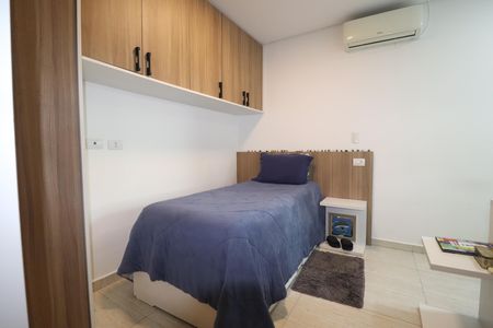 Casa de condomínio à venda com 250m², 3 quartos e 4 vagasQuarto 3 suíte