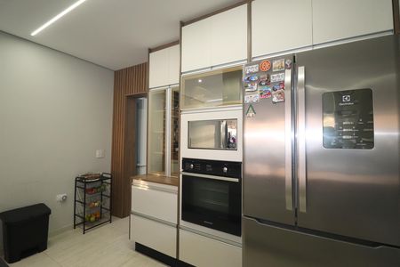 Casa de condomínio à venda com 250m², 3 quartos e 4 vagasCozinha