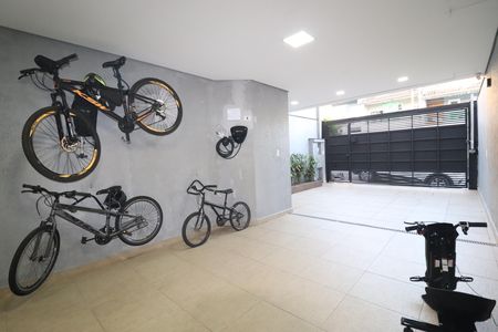 Garagem de casa de condomínio à venda com 3 quartos, 250m² em Parque Sao Vicente, Santo André
