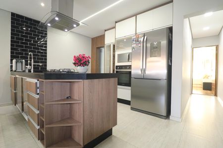 Casa de condomínio à venda com 250m², 3 quartos e 4 vagasCozinha