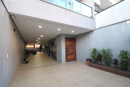 Casa de condomínio à venda com 250m², 3 quartos e 4 vagasGaragem