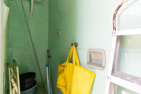 Casa à venda com 160m², 3 quartos e 2 vagasBanheiro de serviço