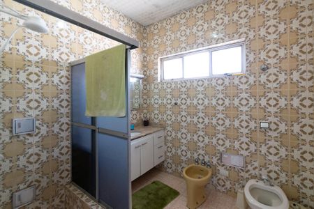 Casa à venda com 160m², 3 quartos e 2 vagasBanheiro 2