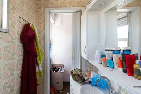 Casa à venda com 160m², 3 quartos e 2 vagasBanheiro da Suíte 