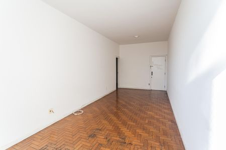 Apartamento à venda com 140m², 4 quartos e sem vaga Apartamento à venda com 140m², 4 quartos e sem vagaSala