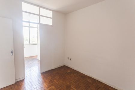 Apartamento à venda com 140m², 4 quartos e sem vaga Apartamento à venda com 140m², 4 quartos e sem vagaSuíte