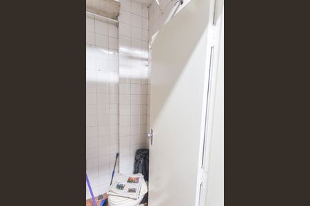 Apartamento à venda com 140m², 4 quartos e sem vaga Apartamento à venda com 140m², 4 quartos e sem vagaBanheiro de serviço