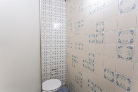 Apartamento à venda com 140m², 4 quartos e sem vaga Apartamento à venda com 140m², 4 quartos e sem vagaBanheiro da Suíte
