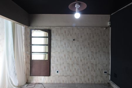 Sala e Quarto de kitnet/studio para alugar com 1 quarto, 40m² em Serrano, Belo Horizonte
