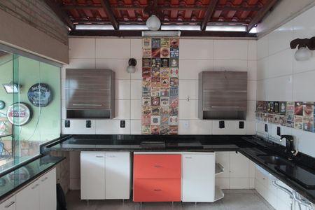Cozinha e Copa de kitnet/studio para alugar com 1 quarto, 40m² em Serrano, Belo Horizonte