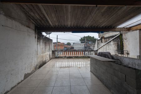 Casa para alugar com 100m², 3 quartos e sem vagaVaranda