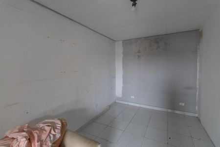 Suíte de casa para alugar com 3 quartos, 100m² em Parque Edu Chaves, São Paulo