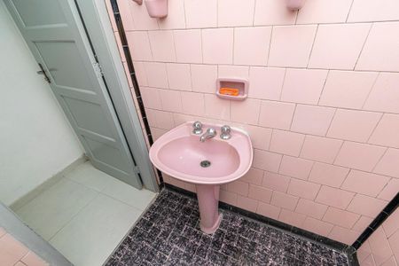 Casa para alugar com 150m², 1 quarto e sem vagaBanheiro