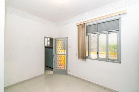 Sala de casa para alugar com 1 quarto, 150m² em Bonsucesso, Rio de Janeiro